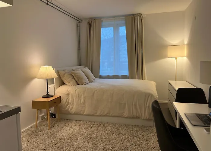 Apartment Cozy Nest 77 - Near Metro